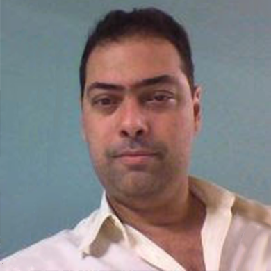 Prof. Márcio Paredes  (IQ/UERJ)